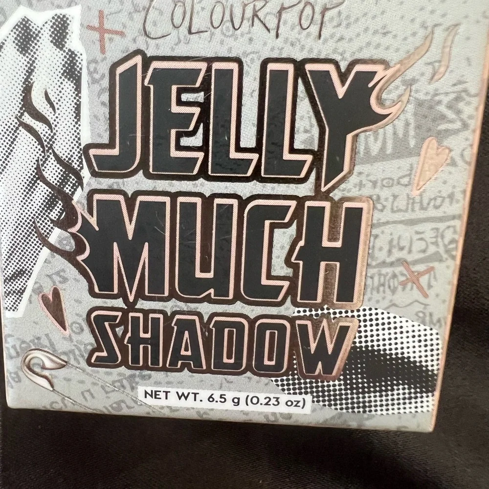 COLOURPOP  EYE SHADOW
